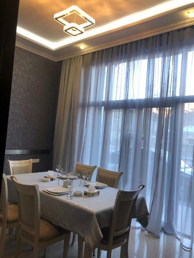 גוריס Lara Hotel מראה חיצוני תמונה