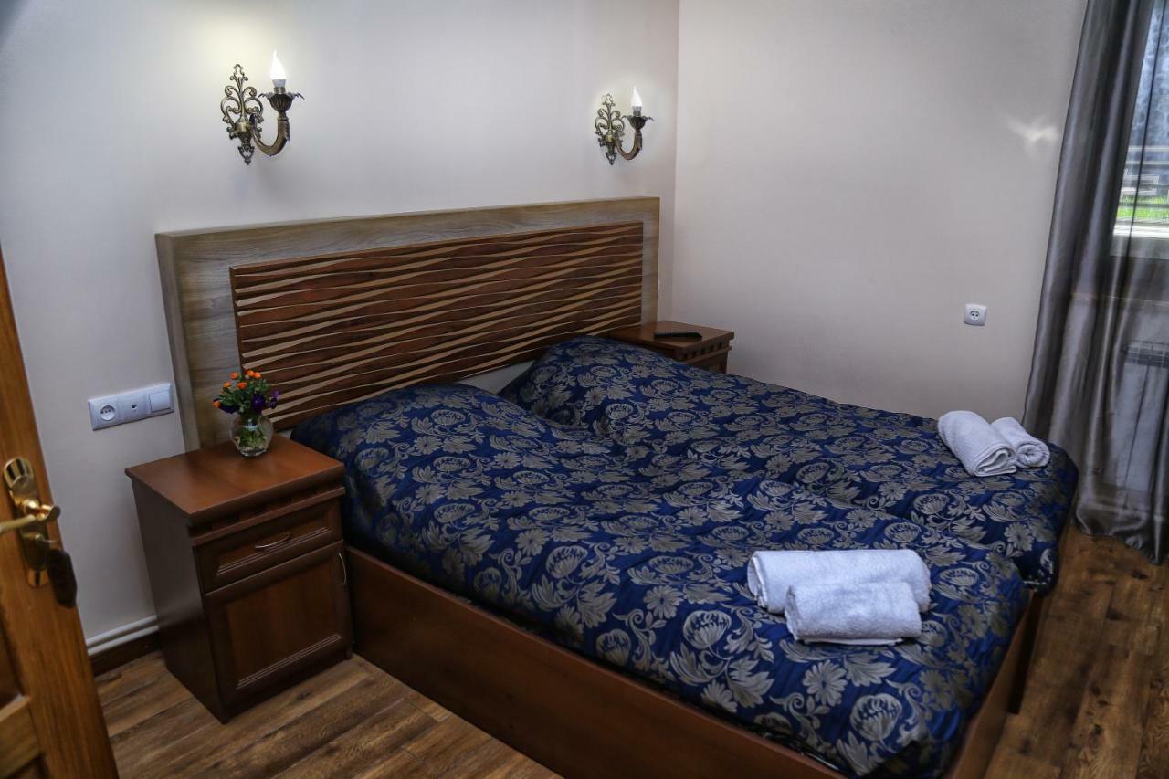 גוריס Lara Hotel מראה חיצוני תמונה