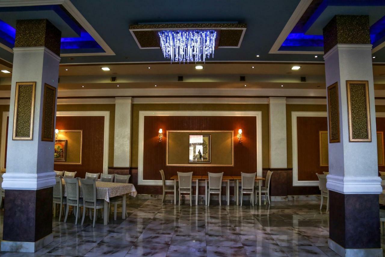 גוריס Lara Hotel מראה חיצוני תמונה