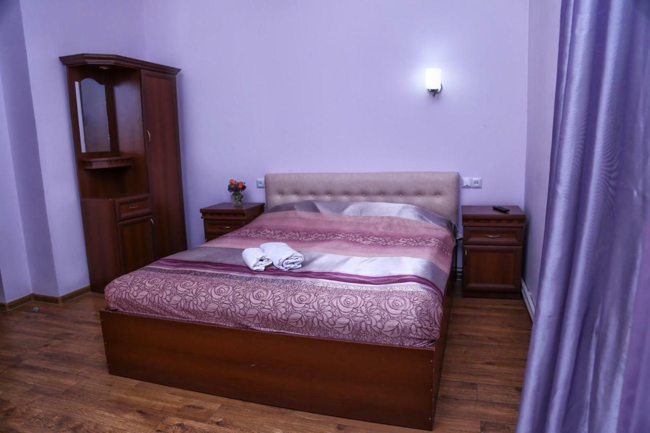 גוריס Lara Hotel מראה חיצוני תמונה